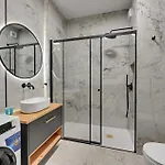Apartment Granaria Nadia By Blue Mandarin