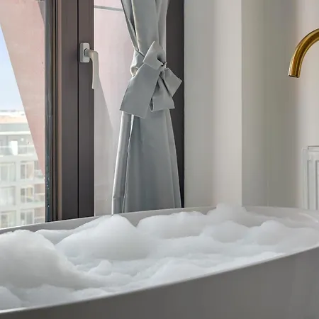 Granaria Nadia By Blue Mandarin Danzig