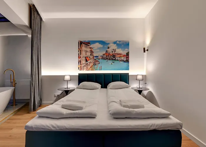 Granaria Nadia By Blue Mandarin *